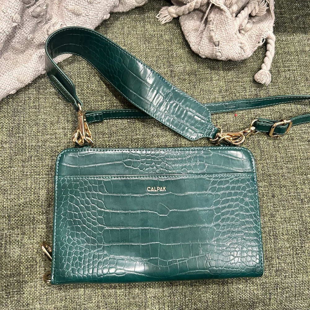CALPAK Green Croc-Embossed Women's Bag